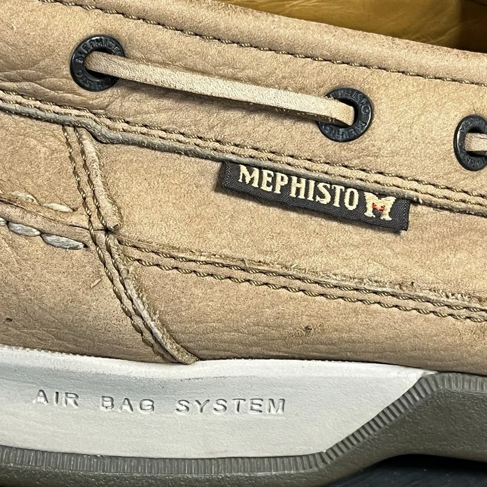 Mephisto spinnaker boat